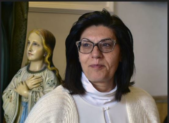 La neo-presidente dell'Associazione Servi di Cristo Vivo,  Anna Leonetti, nel discorso di apertura del 38° Convegno condivide la sua visione e il suo impegno per il futuro del RCCSCV, nel segno del carisma di Padre Michele e della fecondità dello Spirito Santo.